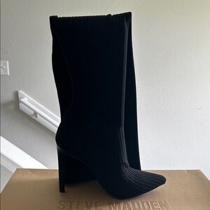 New Steve Madden Elegant Black Heeled Boots Sz 8.5.